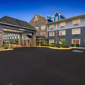 Comfort & Near Tanger Outlets I-24 Antioch Hotel